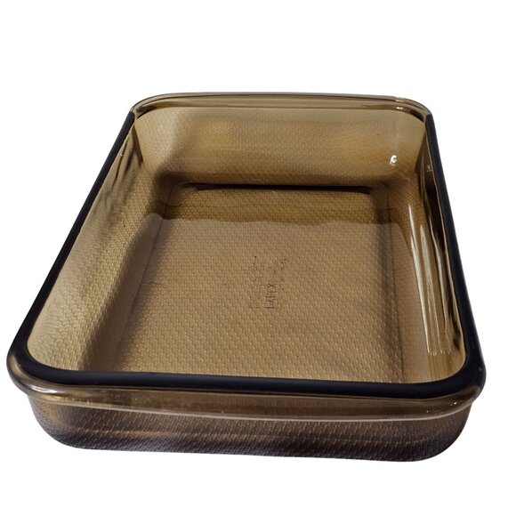 Pyrex Amber Brown Cake Pan 3qt baking dish Fireside glass casserole 233N - Picture 2 of 9